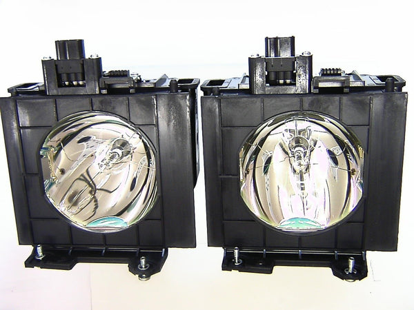 Image of the hybrid Panasonic et-lad57w replacement lamp.