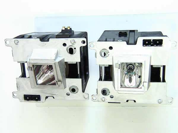 Image of hybrid DIGITAL PROJECTION 107-695 Projector Dual Lamp